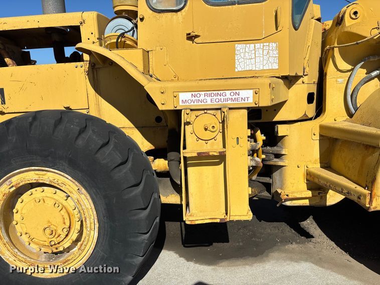 image for item EE4214 1971 Caterpillar 966C wheel loader