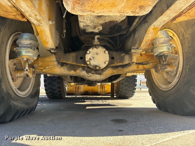 image for item EE4214 1971 Caterpillar 966C wheel loader