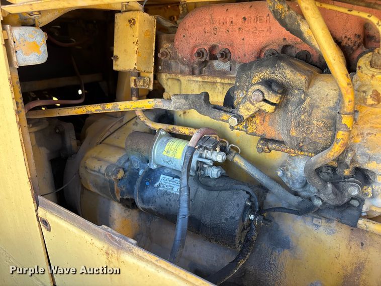 image for item EE4214 1971 Caterpillar 966C wheel loader