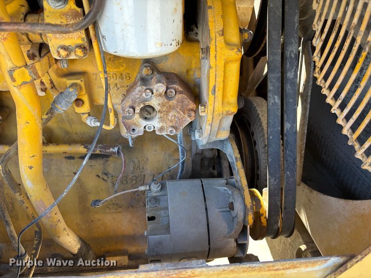 image for item EE4214 1971 Caterpillar 966C wheel loader