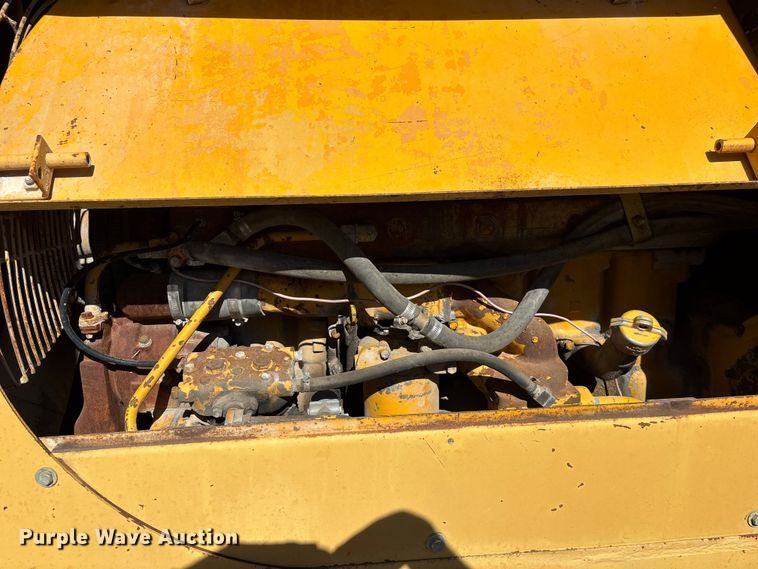 image for item EE4214 1971 Caterpillar 966C wheel loader