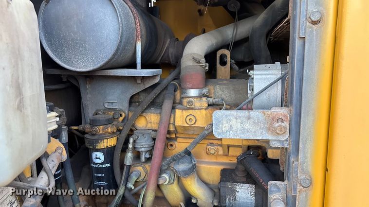 image for item EE4216 2005 John Deere 444J wheel loader