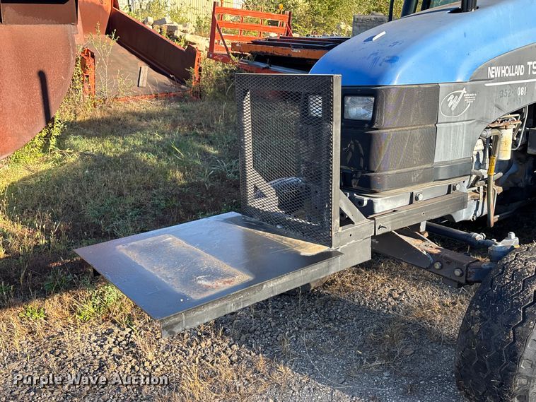 image for item EE4224 New Holland TS 100 tractor