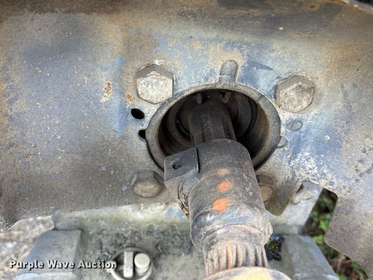 image for item EE4224 New Holland TS 100 tractor