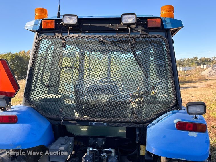 image for item EE4224 New Holland TS 100 tractor