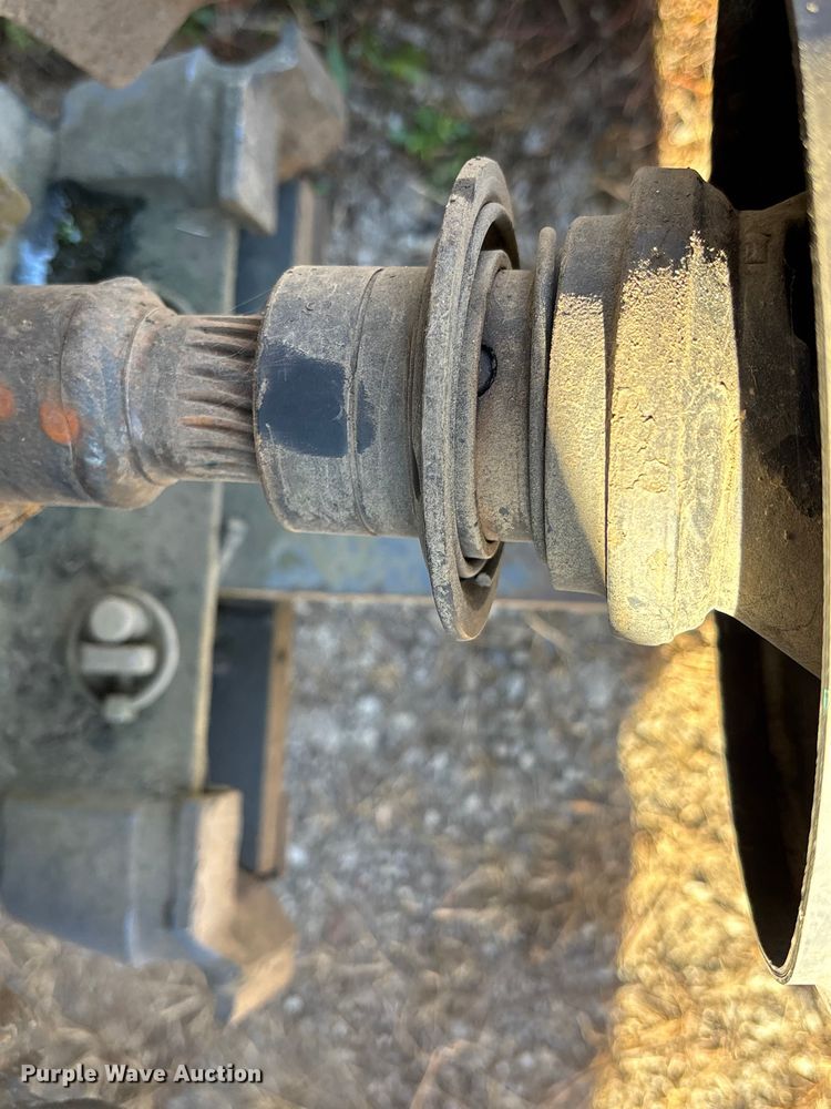 image for item EE4226 Land Pride  RCBM6610 rotary mower