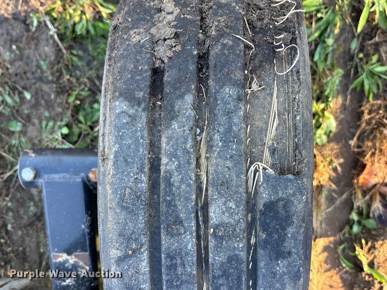 image for item EE4226 Land Pride  RCBM6610 rotary mower