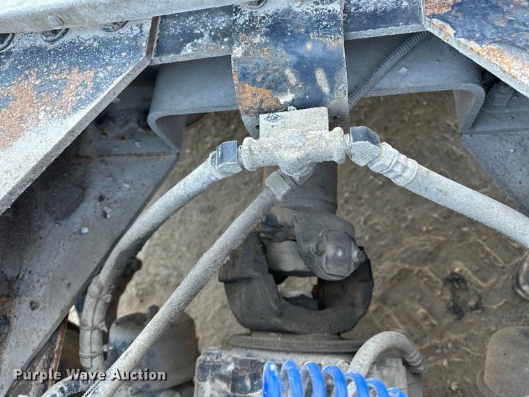 image for item EE4327 2007 Kenworth T800 semi truck