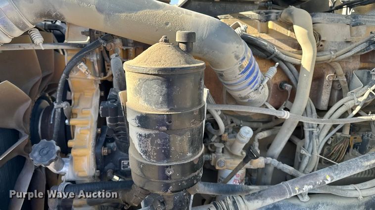 image for item EE4327 2007 Kenworth T800 semi truck