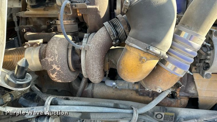 image for item EE4327 2007 Kenworth T800 semi truck