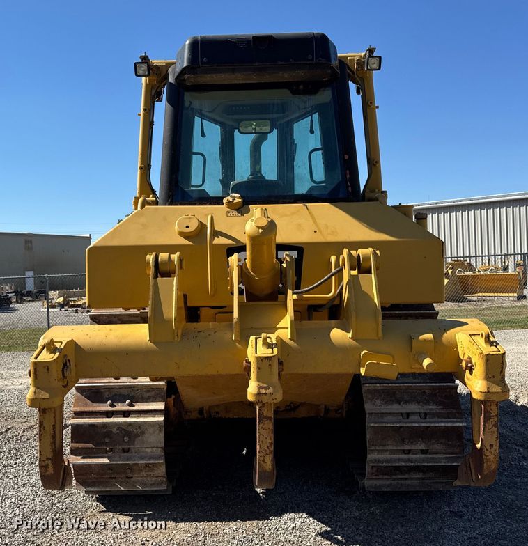 image for item EF2218 2017 Caterpillar D6N XL dozer