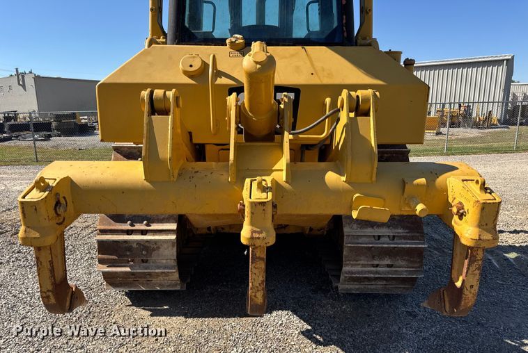 image for item EF2218 2017 Caterpillar D6N XL dozer