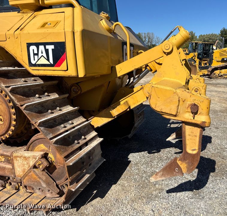 image for item EF2218 2017 Caterpillar D6N XL dozer
