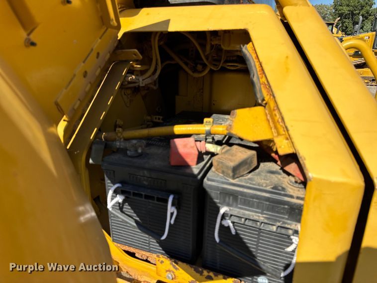 image for item EF2218 2017 Caterpillar D6N XL dozer