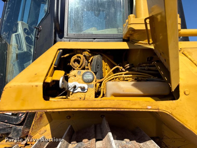 image for item EF2218 2017 Caterpillar D6N XL dozer