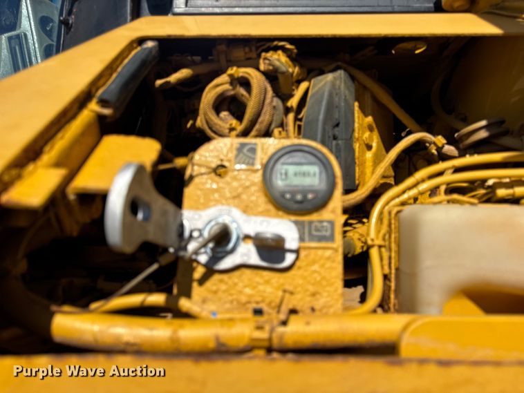 image for item EF2218 2017 Caterpillar D6N XL dozer