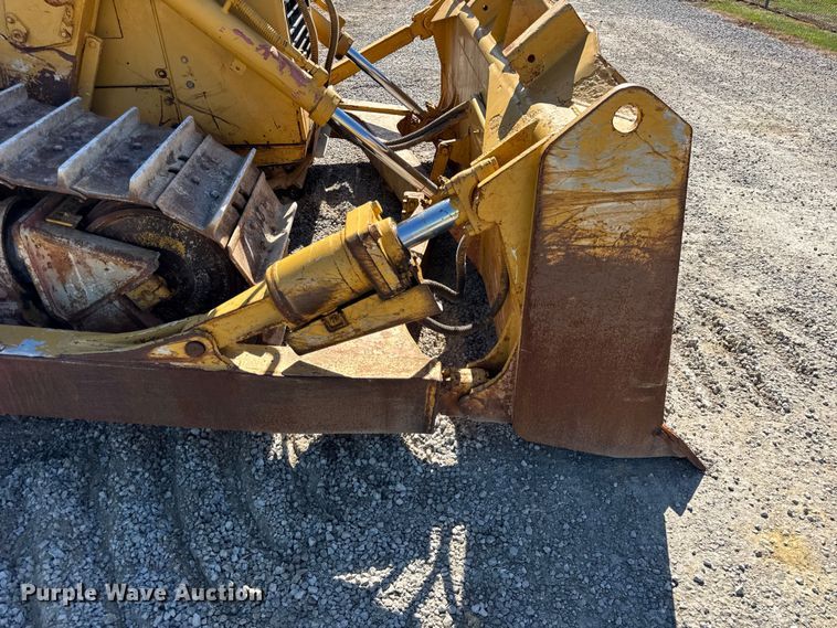 image for item EF2218 2017 Caterpillar D6N XL dozer