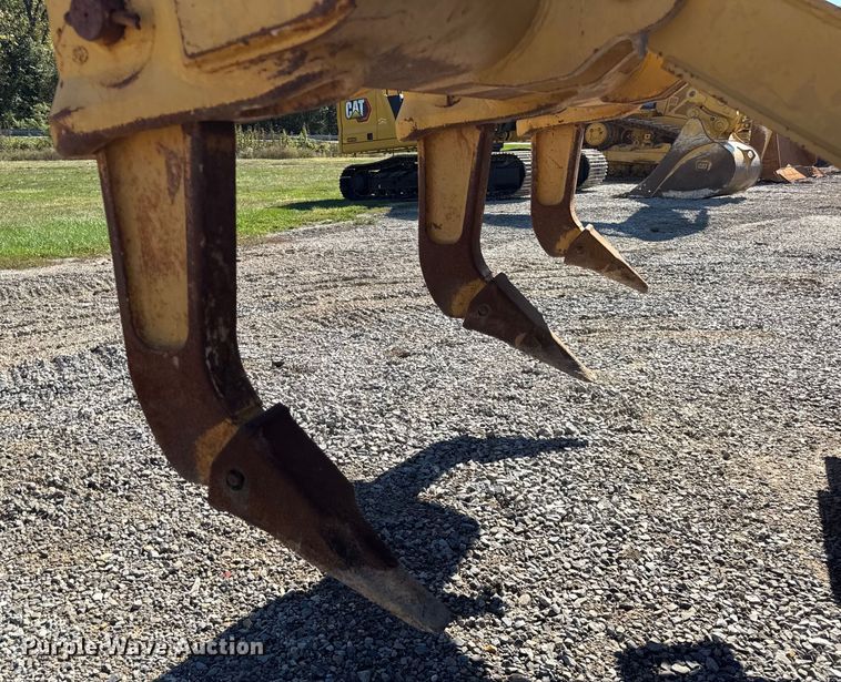 image for item EF2218 2017 Caterpillar D6N XL dozer