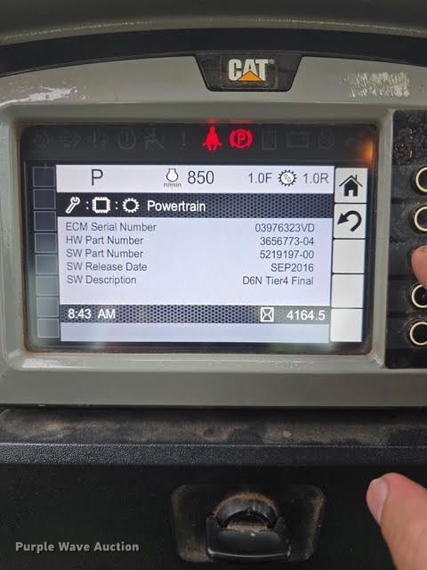 image for item EF2218 2017 Caterpillar D6N XL dozer