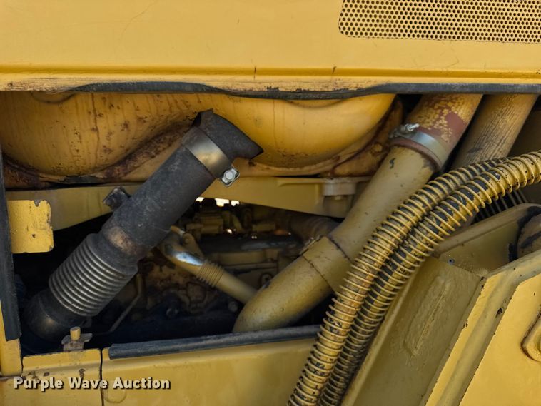 image for item EF2218 2017 Caterpillar D6N XL dozer