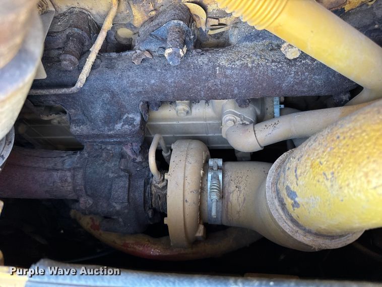 image for item EF2218 2017 Caterpillar D6N XL dozer