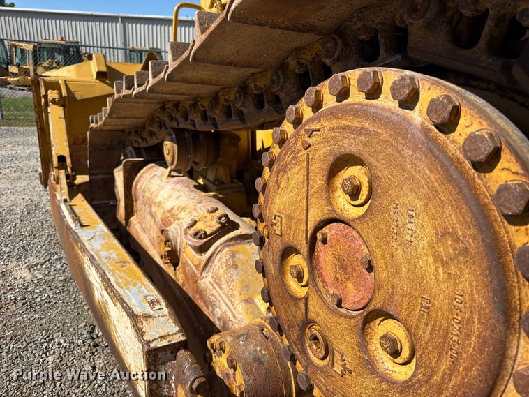 image for item EF2218 2017 Caterpillar D6N XL dozer