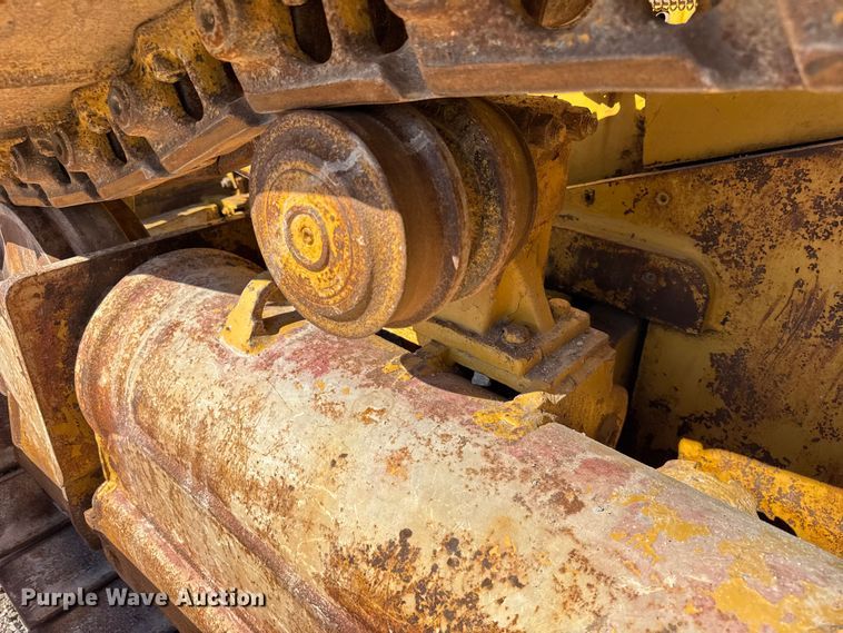 image for item EF2218 2017 Caterpillar D6N XL dozer