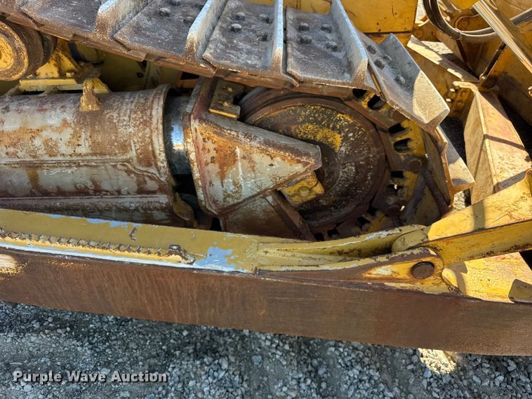 image for item EF2218 2017 Caterpillar D6N XL dozer