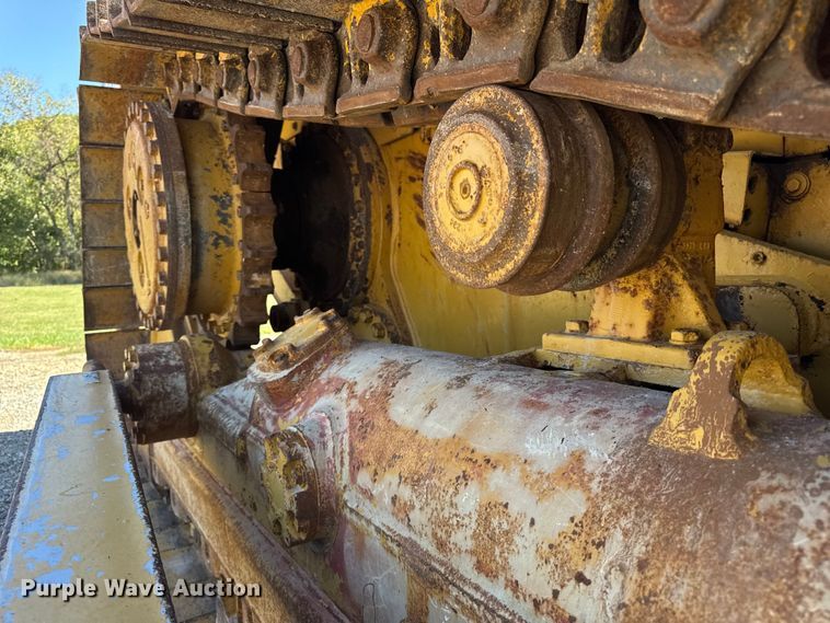 image for item EF2218 2017 Caterpillar D6N XL dozer