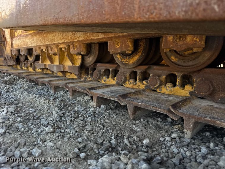 image for item EF2218 2017 Caterpillar D6N XL dozer