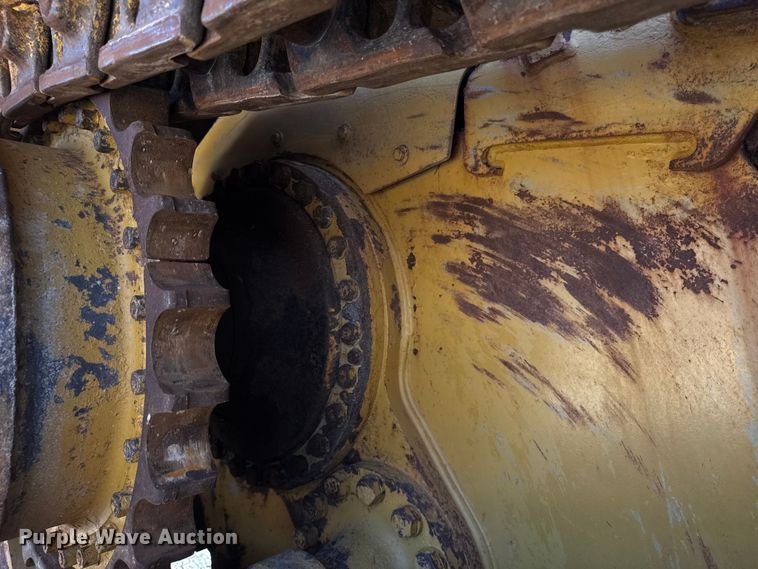 image for item EF2218 2017 Caterpillar D6N XL dozer