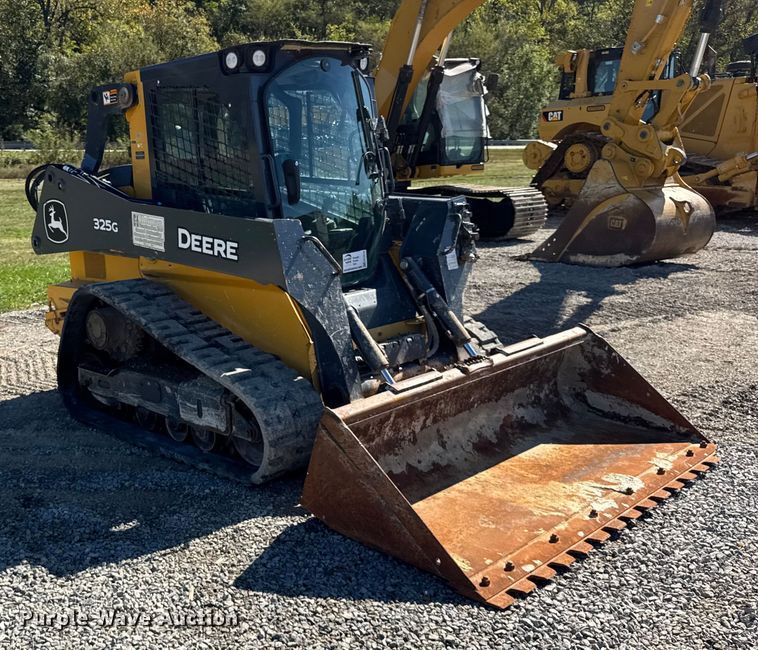 MINI CARGADOR SOBRE ORUGAS 2021 JOHN DEERE 325G