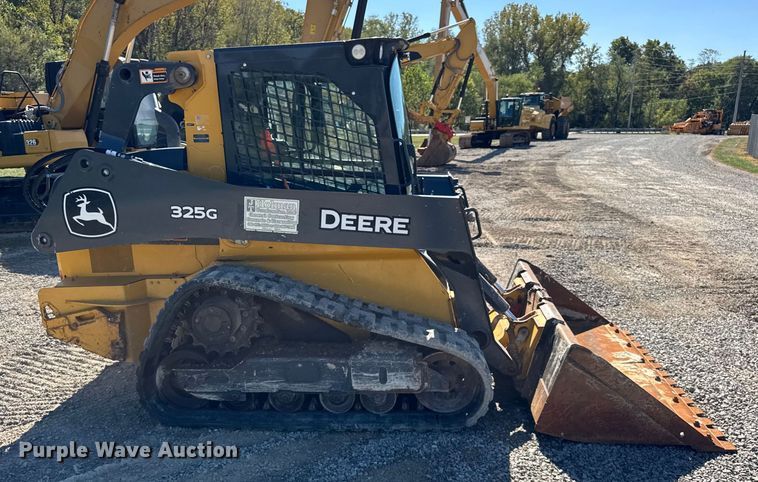 MINI CARGADOR SOBRE ORUGAS 2021 JOHN DEERE 325G