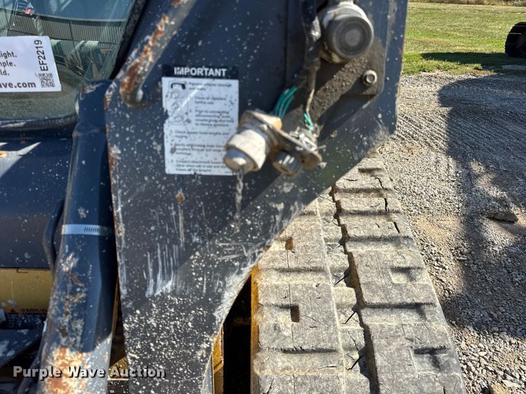 image for item EF2219 2021 John Deere 325G tracked skid steer loader