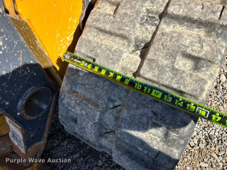 image for item EF2219 2021 John Deere 325G tracked skid steer loader