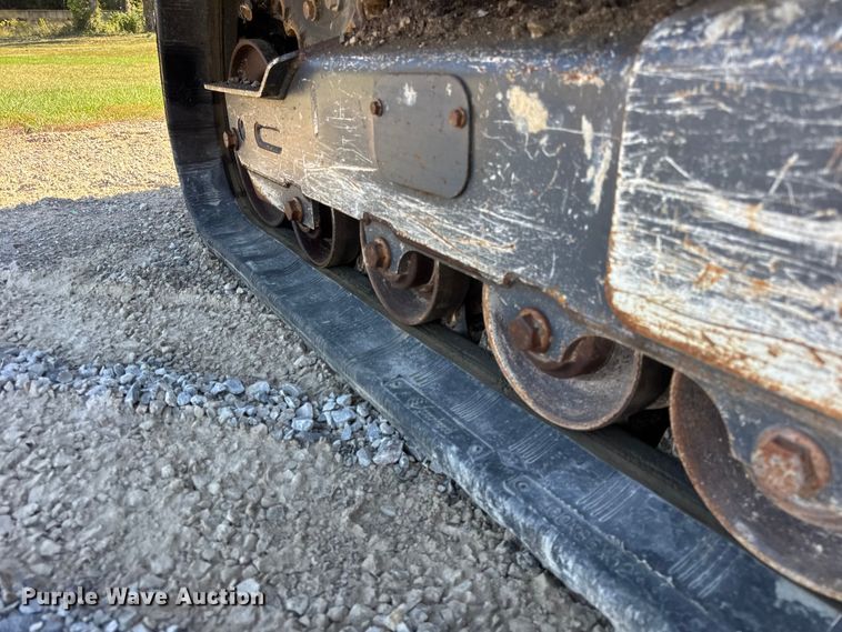 image for item EF2219 2021 John Deere 325G tracked skid steer loader