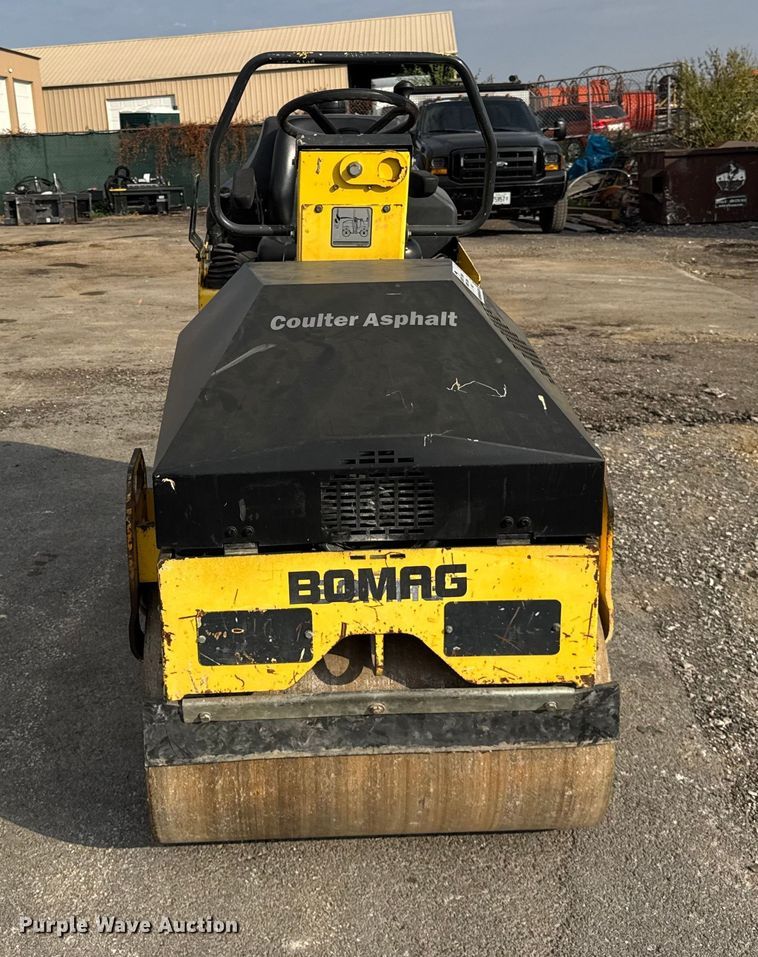 COMPACTADOR 2006 BOMAG BW9002