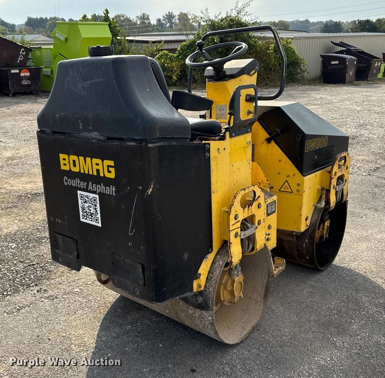 COMPACTADOR 2006 BOMAG BW9002