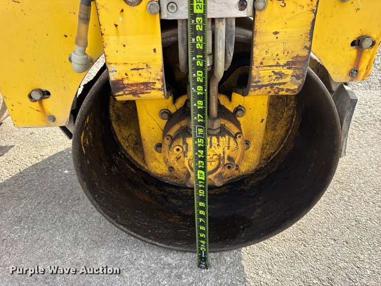 image for item EF2242 2006 Bomag BW 900-2 double drum vibratory roller