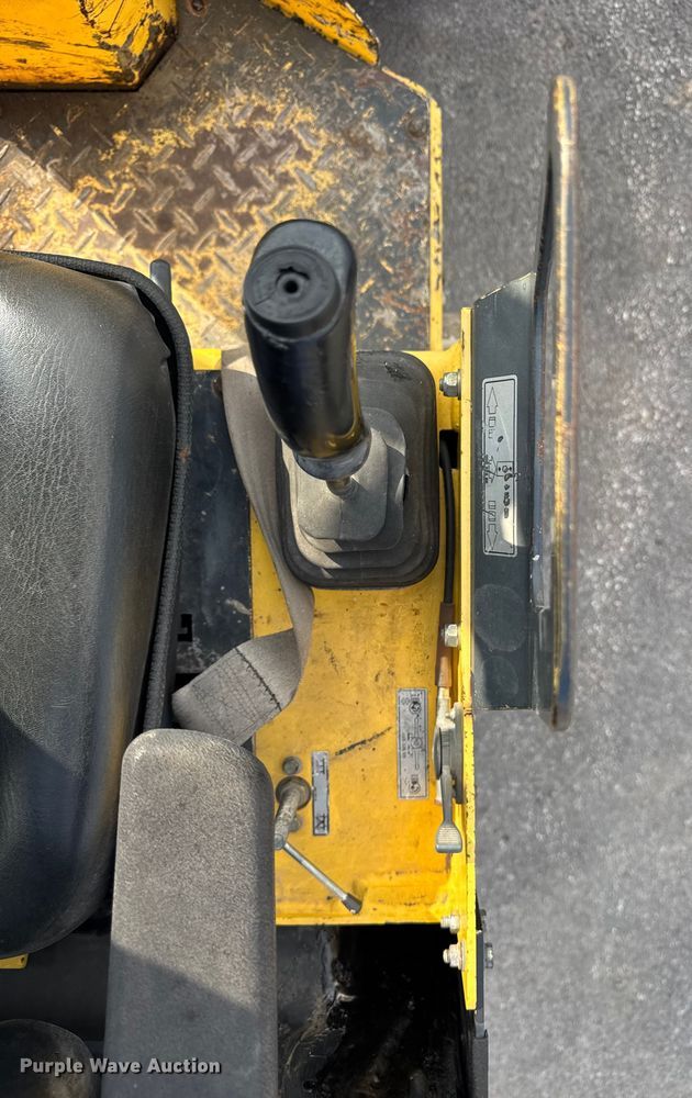 image for item EF2242 2006 Bomag BW 900-2 double drum vibratory roller