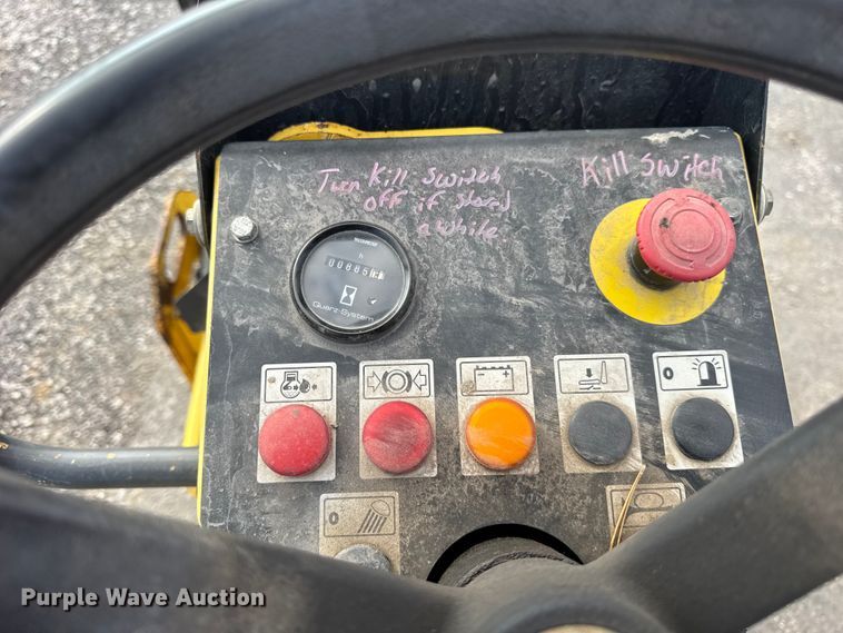 image for item EF2242 2006 Bomag BW 900-2 double drum vibratory roller