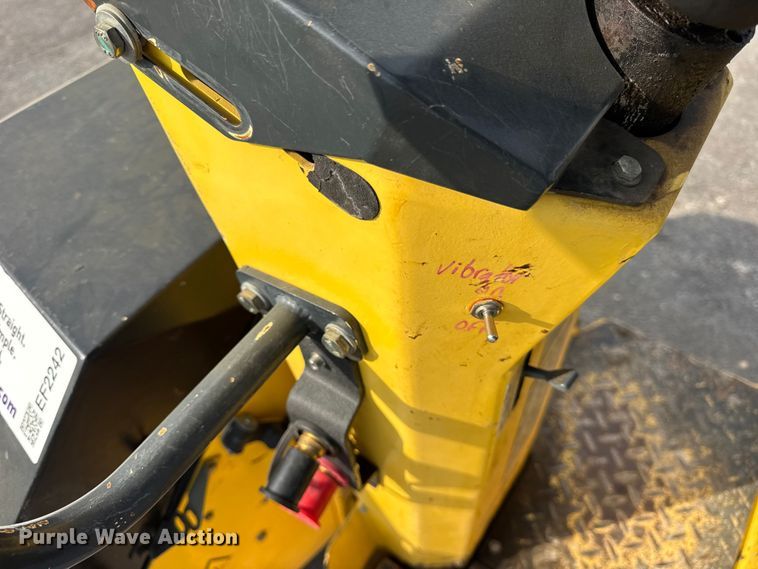 image for item EF2242 2006 Bomag BW 900-2 double drum vibratory roller