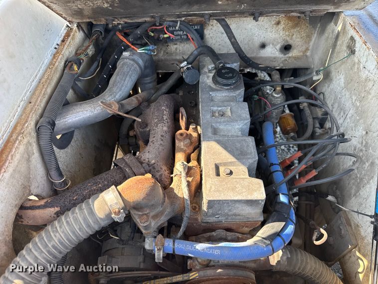 image for item EF2245 Broderson IC-80-3F crane