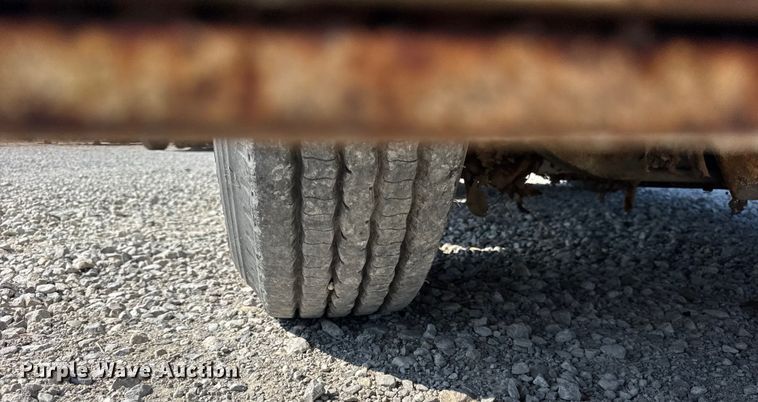 image for item EF2245 Broderson IC-80-3F crane