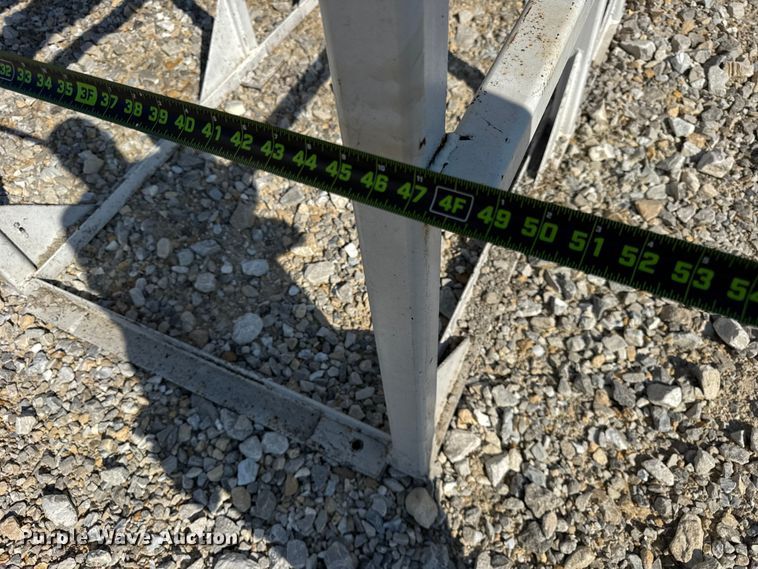 image for item EF2253 Bucket truck boom lift