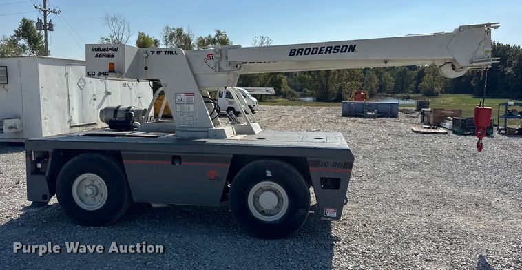 image for item EF2254 Broderson IC-80-3F crane