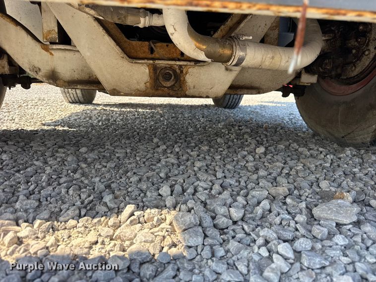 image for item EF2254 Broderson IC-80-3F crane