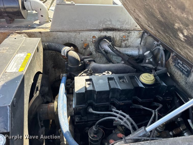 image for item EF2254 Broderson IC-80-3F crane