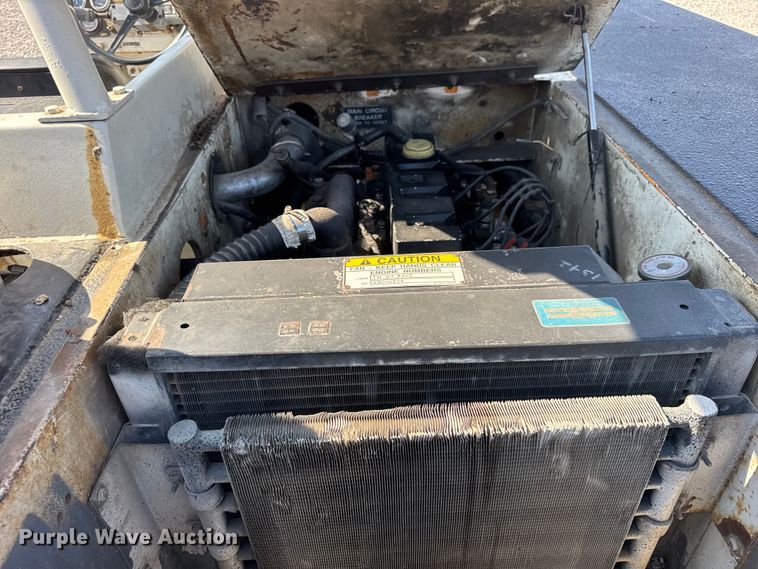 image for item EF2254 Broderson IC-80-3F crane