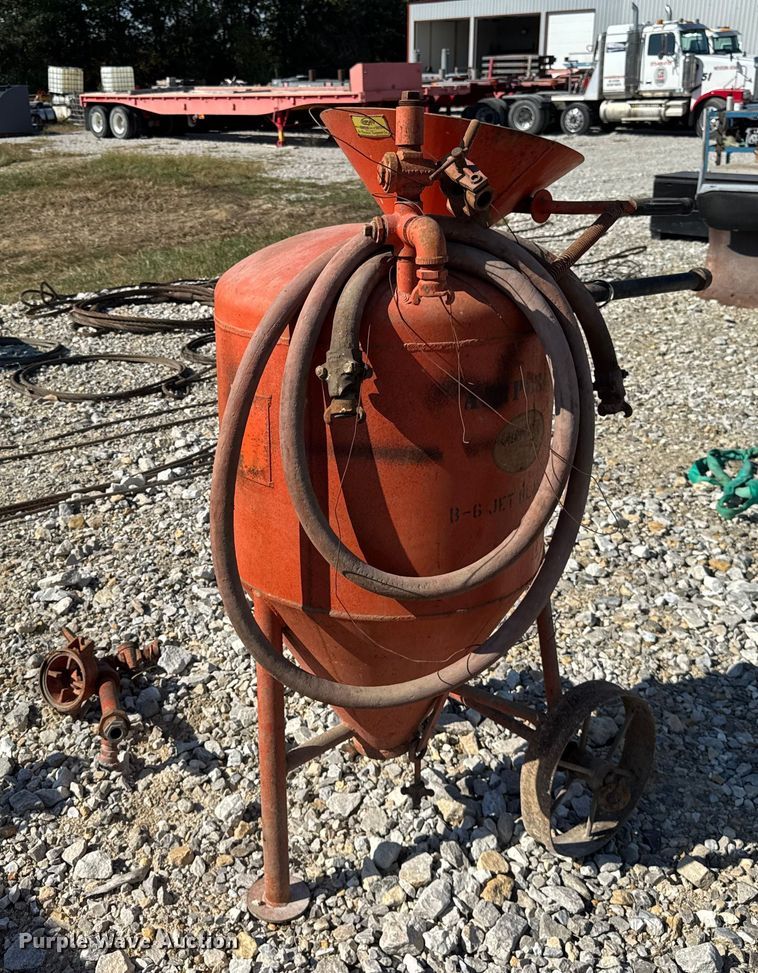 image for item EF2255 Sullivan Palatek D18506JDB air compressor